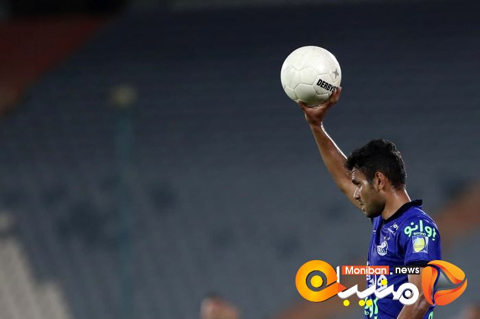 استقلال و تراکتور