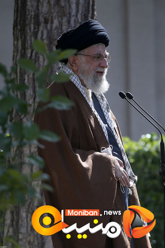 کاشت نهال در هفته منابع طبیعی توسط رهبر معظم انقلاب