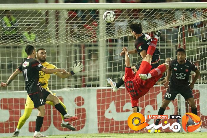 گزارش تصویری| بازی تراکتور و پرسپولیس