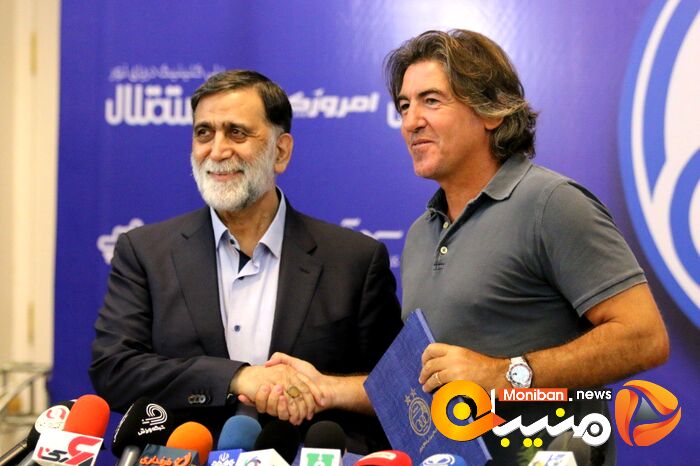 مراسم امضای قرارداد ریکاردو ساپینتو، سرمربی استقلال