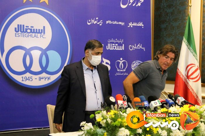 مراسم امضای قرارداد ریکاردو ساپینتو، سرمربی استقلال