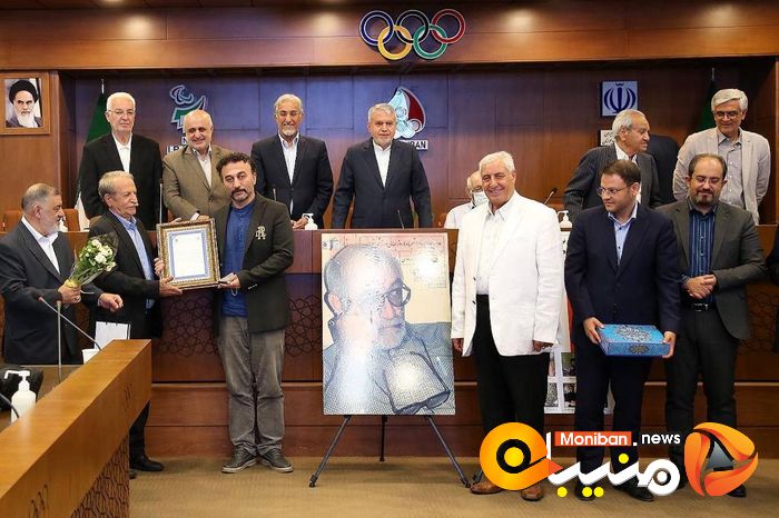 مراسم تجلیل از اردشیر لارودی، پیشکسوت روزنامه نکاری ورزشی و نفرات اول جشنواره جهانی ایپس در روز جهانی خبرنگاران ورزشی