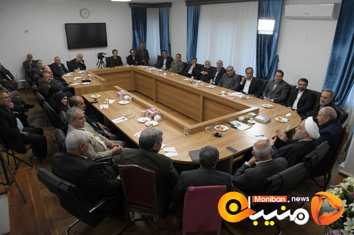 دیدار جمعی از فرهنگیان با حسن روحانی