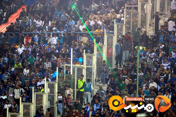حاشیه های عجیب بازی استقلال و تراکتور