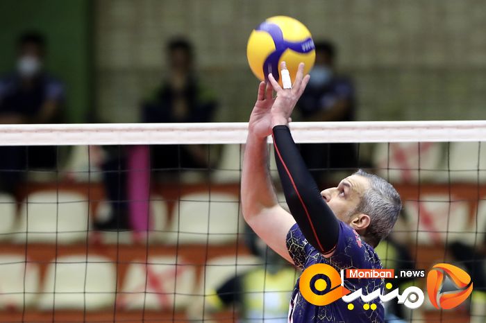 نیمه نهایی لیگ والیبال / فولاد سرجان - سپاهان