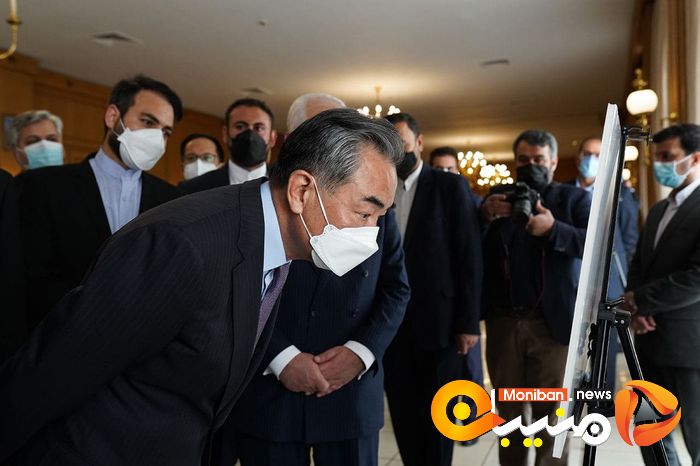 افتتاح نمایشگاه اسناد به مناسبت پنجاهمین سالگرد روابط دیپلماتیک ایران و چین