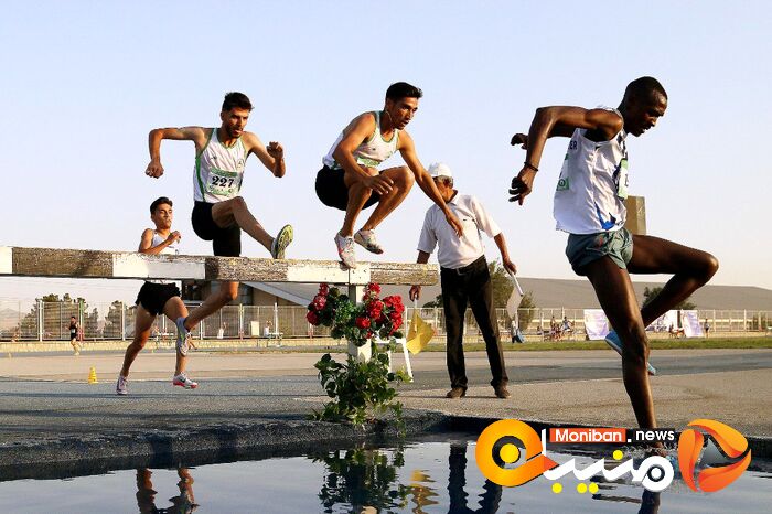 مسابقات دو و میدانی قهرمانی کشور
