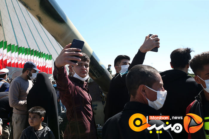 تحویل سال ۱۴۰۰ در میدان آزادی تهران