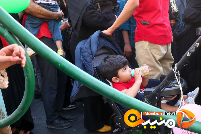 مهمونی ۱۰ کیلومتری