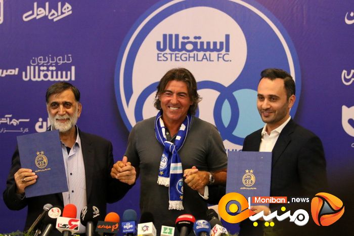 مراسم امضای قرارداد ریکاردو ساپینتو، سرمربی استقلال