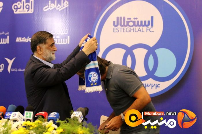 مراسم امضای قرارداد ریکاردو ساپینتو، سرمربی استقلال