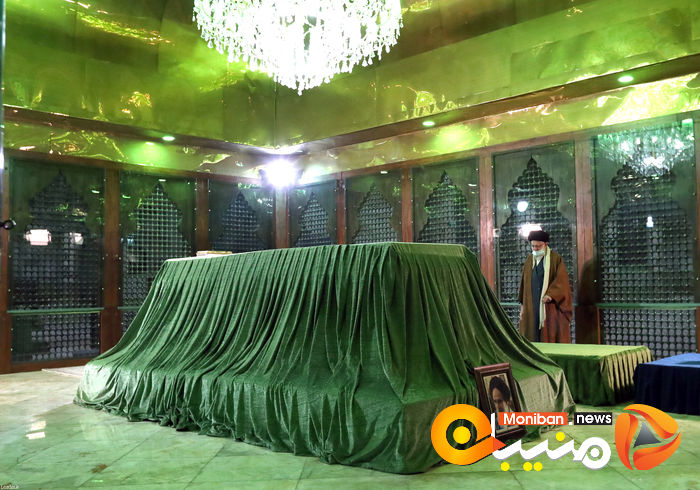 حضور رهبری در مرقد امام خمینی و مزار شهدا