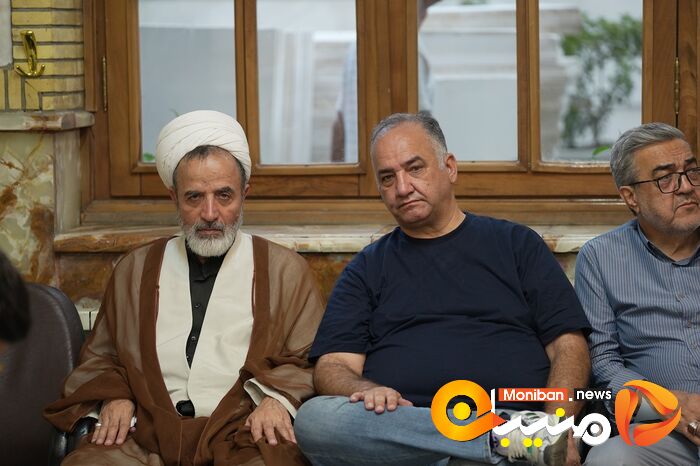 مراسم ختم پدر صاحب امتیاز منیبان