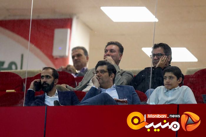 حاشیه های عجیب بازی استقلال و تراکتور