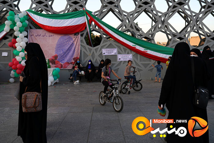 تجمع رای اولی ها در تهران