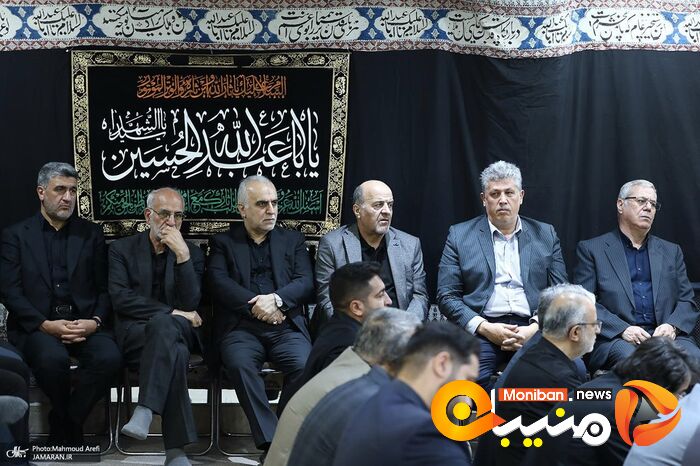 مراسم عزاداری سیدالشهدا (ع) در دفتر حسن روحانی