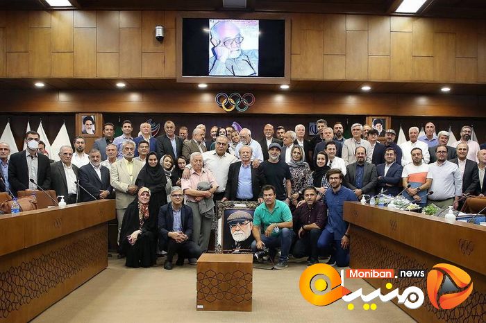 مراسم تجلیل از اردشیر لارودی، پیشکسوت روزنامه نکاری ورزشی و نفرات اول جشنواره جهانی ایپس در روز جهانی خبرنگاران ورزشی