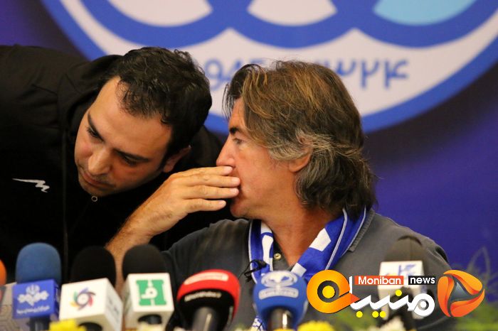 مراسم امضای قرارداد ریکاردو ساپینتو، سرمربی استقلال