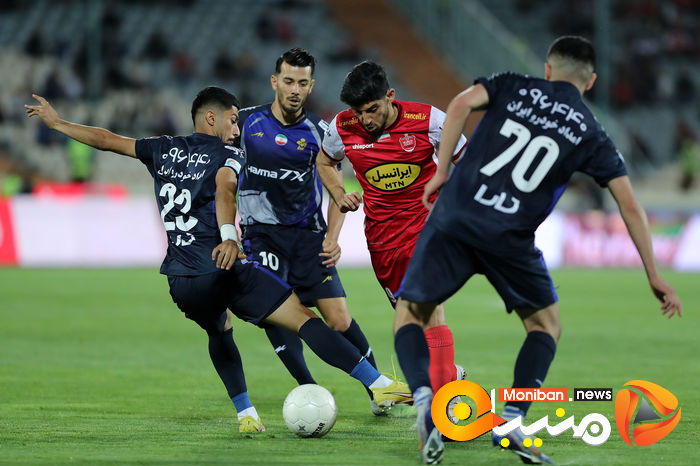 گزارش تصویری| بازی پیکان و پرسپولیس 