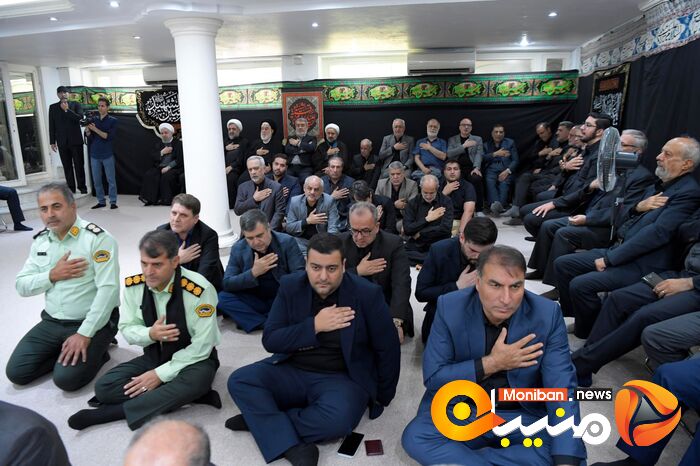مراسم عزاداری سیدالشهدا (ع) در دفتر حسن روحانی