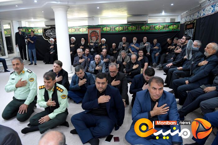 مراسم عزاداری سیدالشهدا (ع) در دفتر حسن روحانی