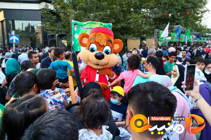 مهمونی ۱۰ کیلومتری