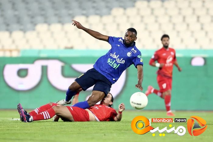 استقلال و تراکتور