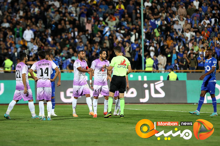 گزارش تصویری| بازی استقلال و هوادار