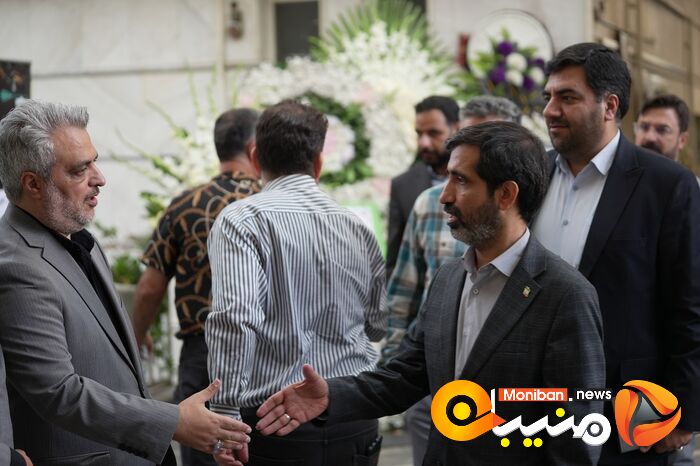 مراسم ختم پدر صاحب امتیاز منیبان