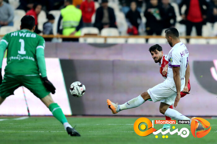 گزارش تصویری| بازی پرسپولیس و هوادار